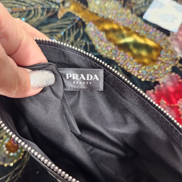 Prada Bag - Picture 8 of 9